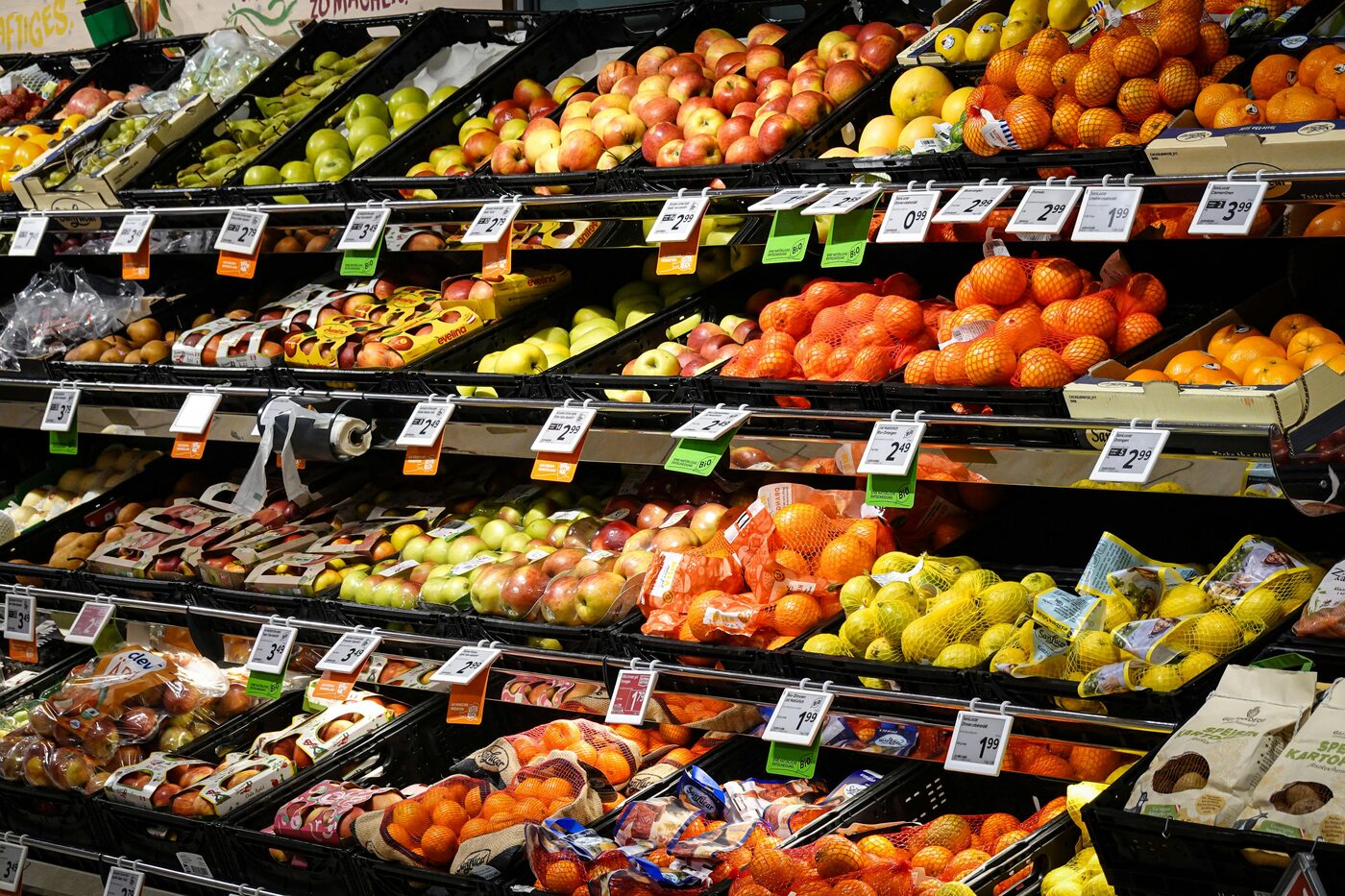 Retail and supermarket chains
